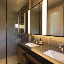 Residence jn Master bathroom1